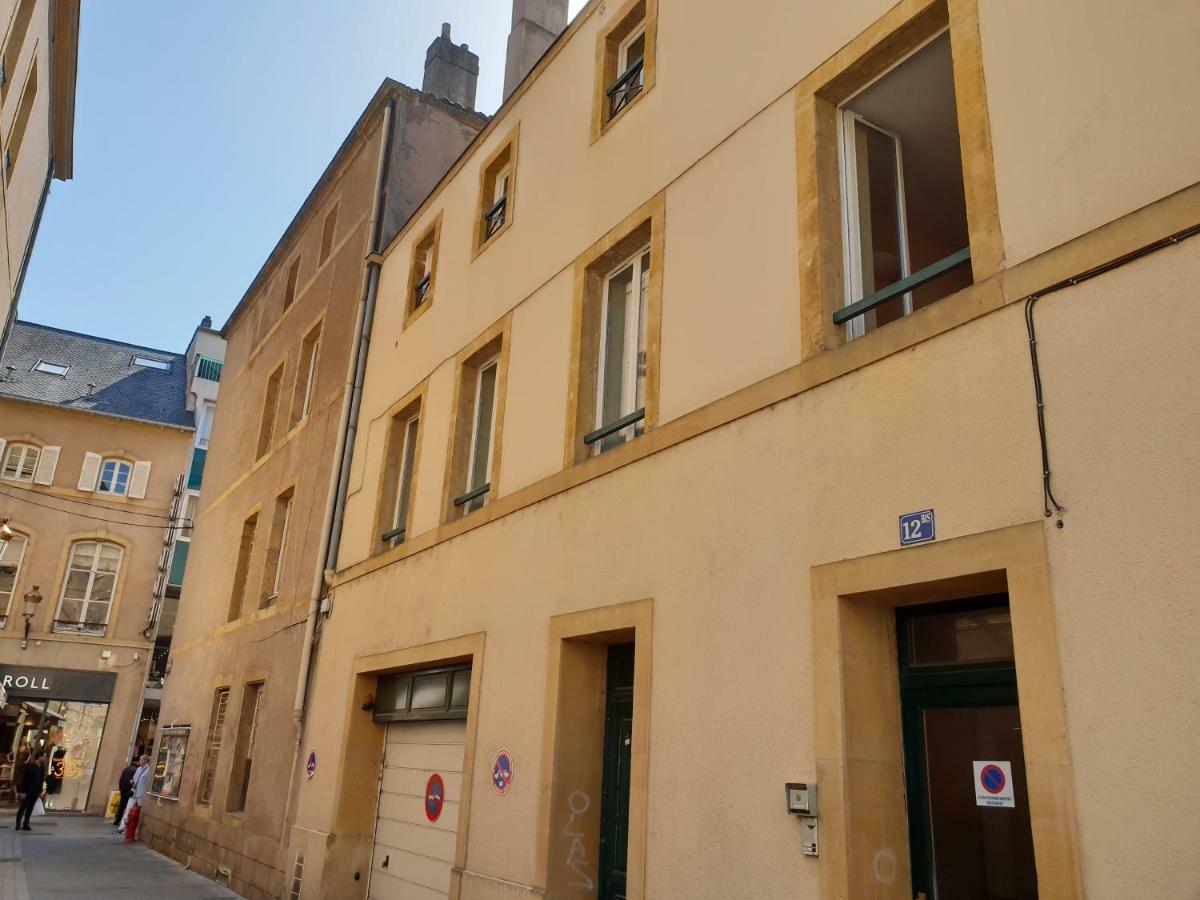 Grand Appartement En Centre Ville Metz Exterior foto